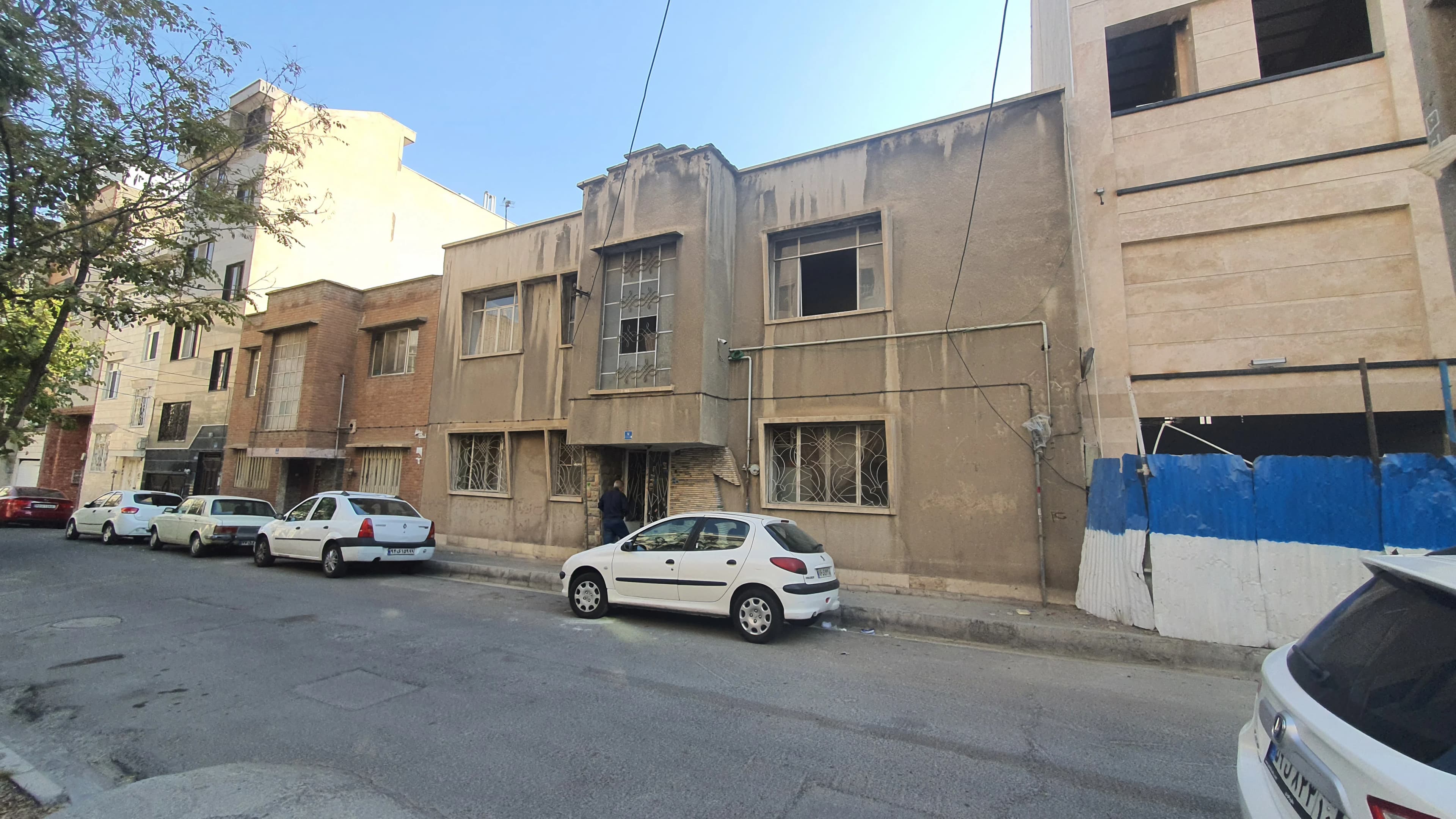 Sarsabz Residence — site 2
